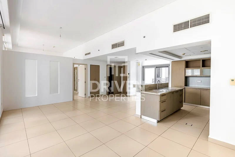 Largest Layout | Option to Furnish | Bright Unit63770328695171113