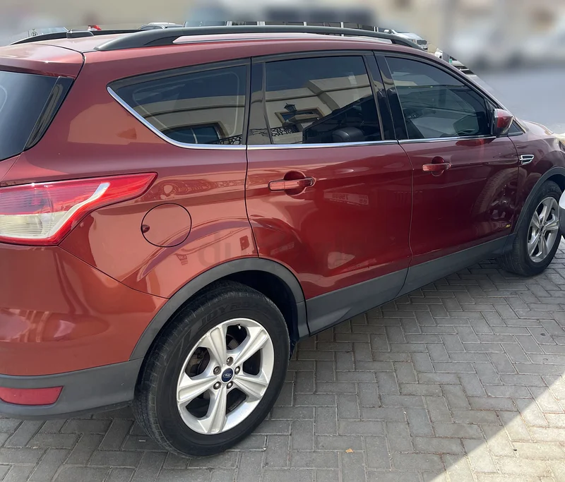 Ford Escape 2015 SE - First Owner Direct Seller634888100403231115