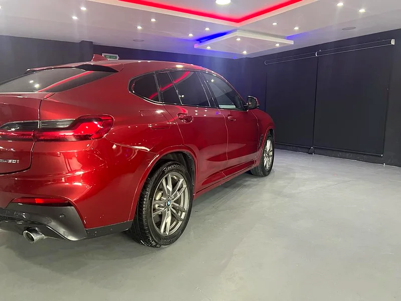 2021 BMW X4 xDrive30i – 248 HP, AWD63484819907330112