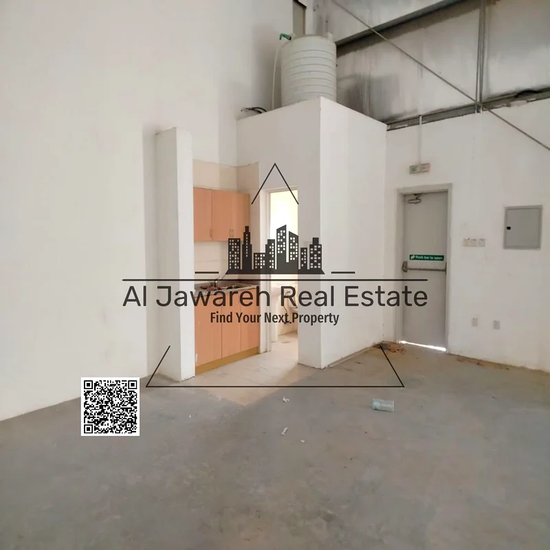 مستودع للإيجار السنوي في أم القيوين63623152168961111