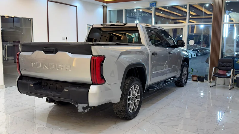 Toyota Tundra 2022 SR563484412036353114