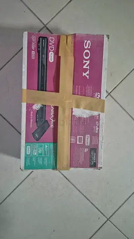 Sony DVD Karaoke Player - Unleash Your Inner Star!