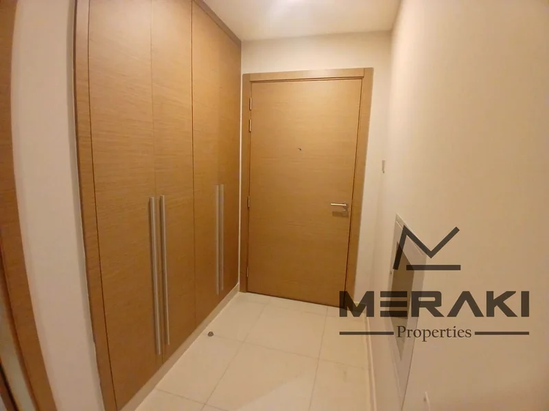 Ready-to-invest apartment for sale with tenant – 1 bedroom and hall with open view.63887611596674114