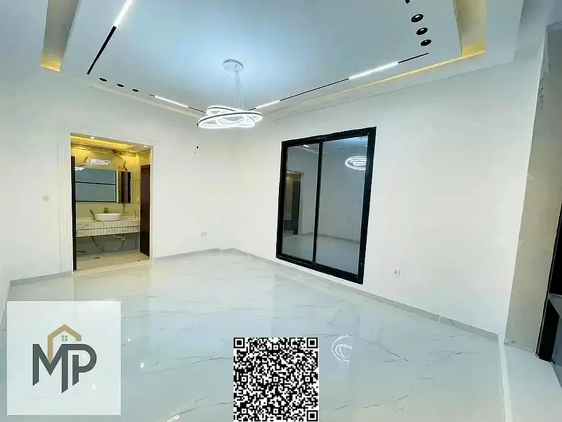 للبيع، فيلا في أفضل المواقع السكنية في منطقة الهيليو، خلف الحديقة مباشرةً، بتشطيب شخصي، مباشرة من المالك63896629296001114