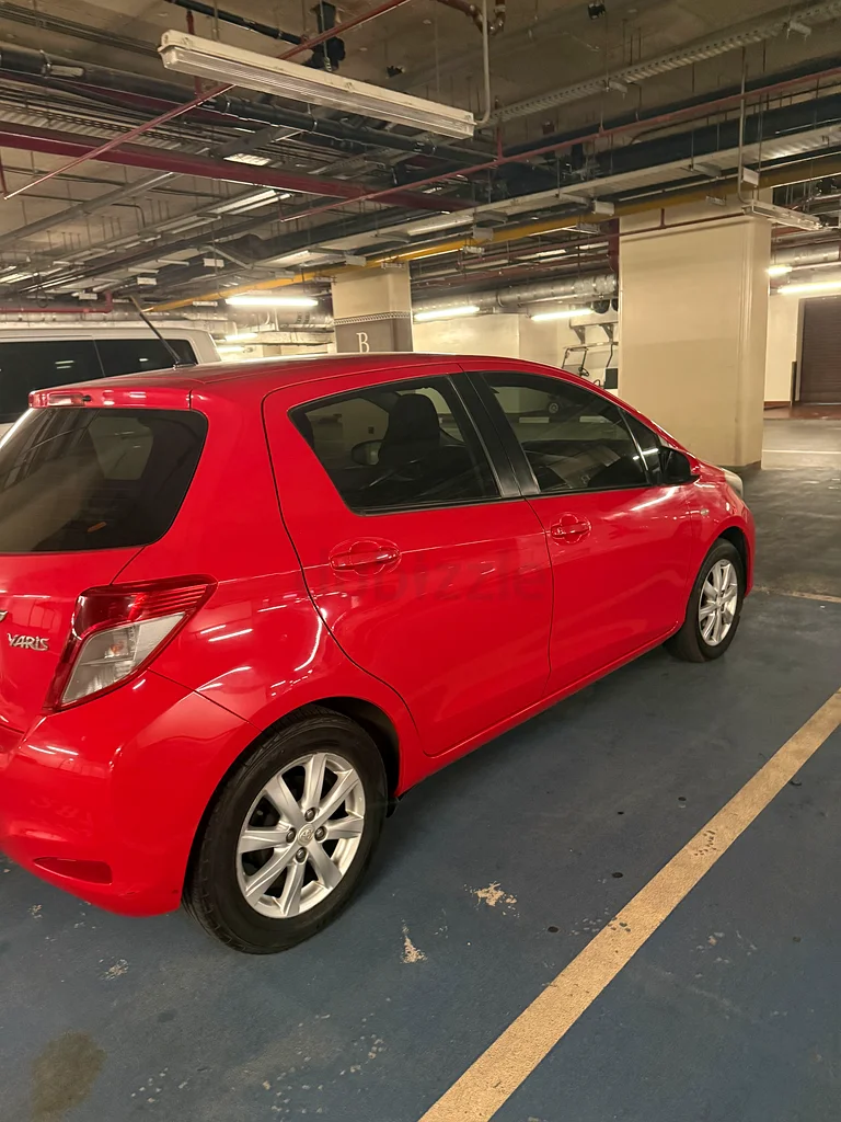 Very clean Toyota Yaris for sale63612448747265110