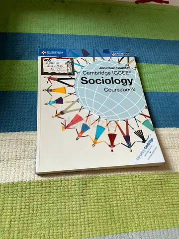 Cambridge IGCSE Sociology Coursebook