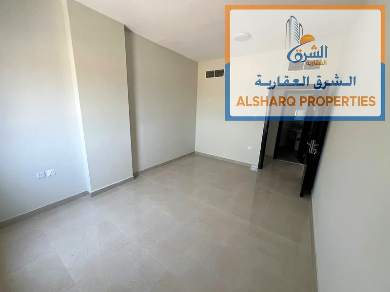 Now available: two rooms, a hall, a yearly apartment with two bathrooms and a master bedroom with a balcony and a very excellent view.63714534776834114