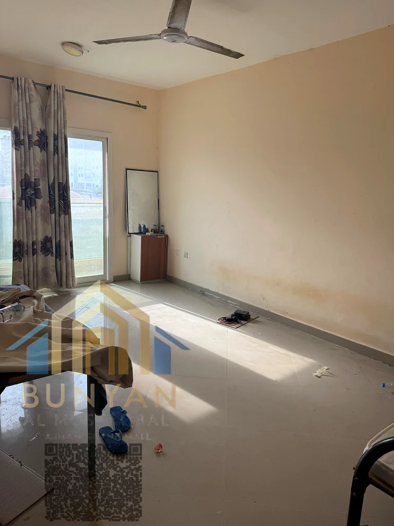 Apartment for Rent in Al Yasmeen – Near Al Hamidiya Park ✨  📍 Location: Al Yasmeen area, next to63716658972419111