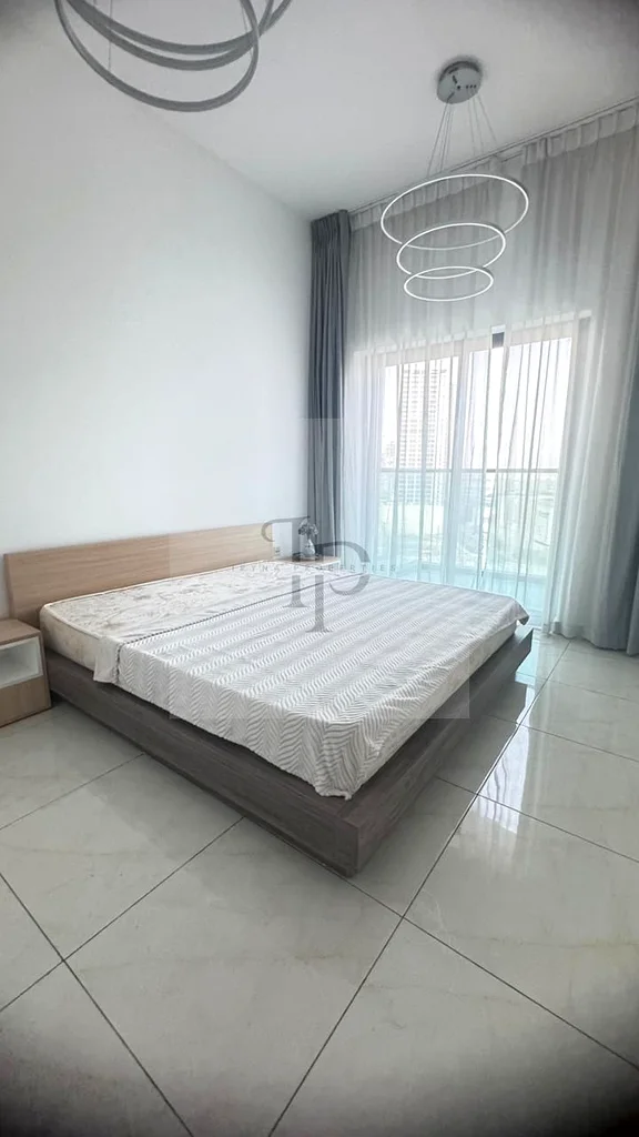 مؤثثة بالكامل | مع 12 دفعة | مع شرفتين | شاغرة63782516852225112
