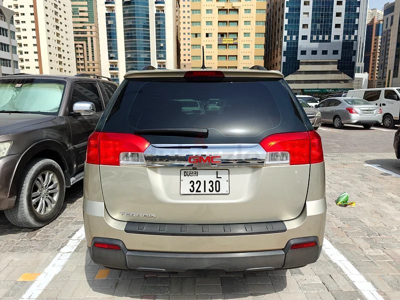 جيب تررين 2.5 لتر بحالة جيدة مع خدمة رئيسية تم إنجازها63490695814530111