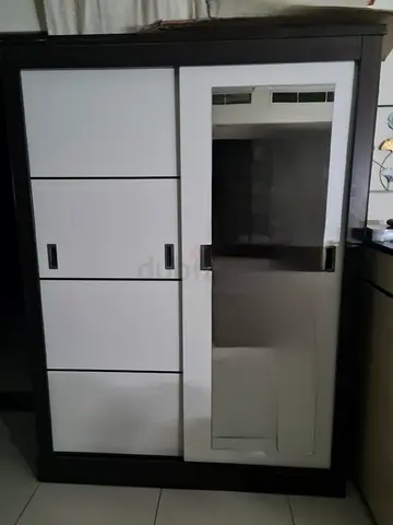 2D Sliding Cupboard for Excellent Condition