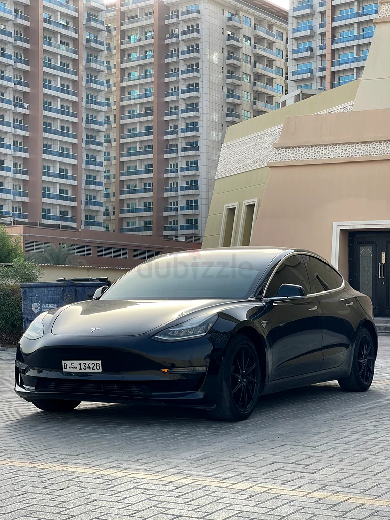 Tesla Model 3 - 2019 | Long Range | Dual Motor | AWD63490567220609111