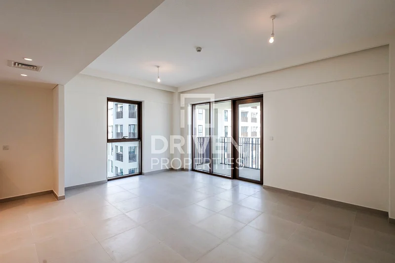 Well Maintained | Chiller Free | Pool View63799872286978111