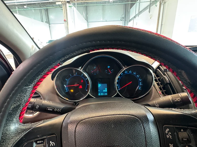 Chevrolet Cruz LT
Model 2013 
South Korea 
Reg Exp 06-10-25 
Ins. Exp 06-11-25
Num of pass 0563489294379779114