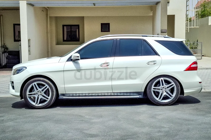 AED 2095/month | 2015 Mercedes-Benz M-Class ML 400 | GCC Specs | Ref#35733563488176846849114