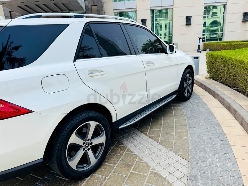 Mercedes Benz ML350 Model 2014 is Excellent Condition63488176747651111