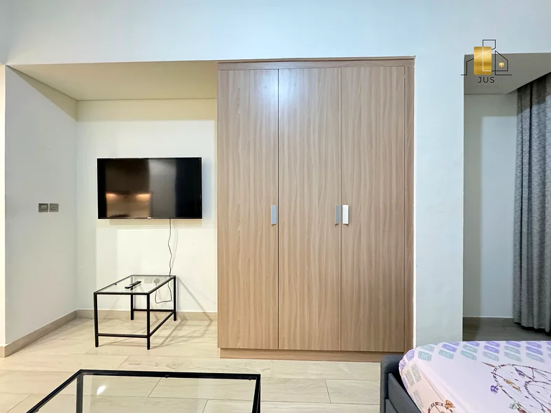 تصميم فريد | استوديو مؤثث | بأسعار معقولة | جميع وسائل الراحة63803743130499114