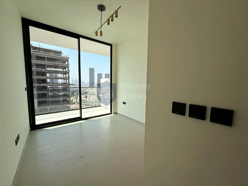 Skyline View | Prime Location | High Floor63798721727235113
