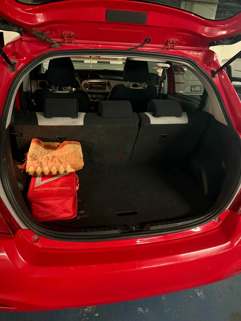 Very clean Toyota Yaris for sale63612448747265114