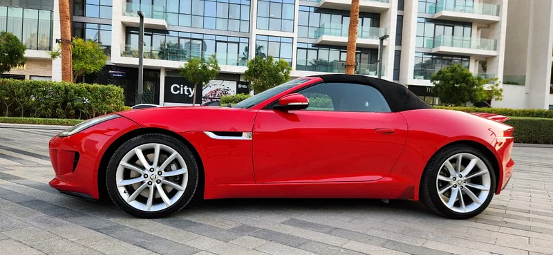 2014-Jaguar F Type-3.0 L supercharged-6 Cyl-Excellent Condition-Less Kilometer Driven63613735288707113