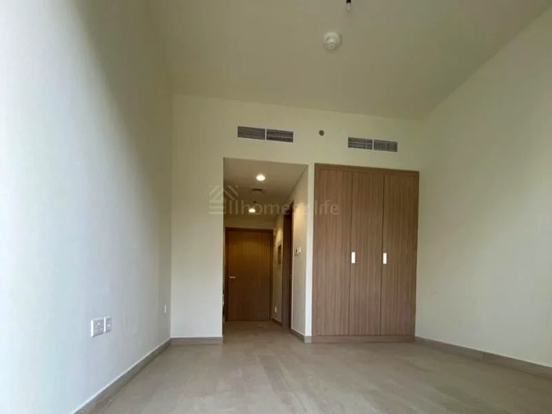 PREMUIM STUDIO|| BURJ+BUILEVARD VIEW |NAGOTIATABLE63977657143169112