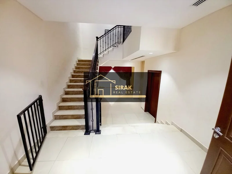 Hot Deal | Villa 4 BR | Close to all services63838969027458113