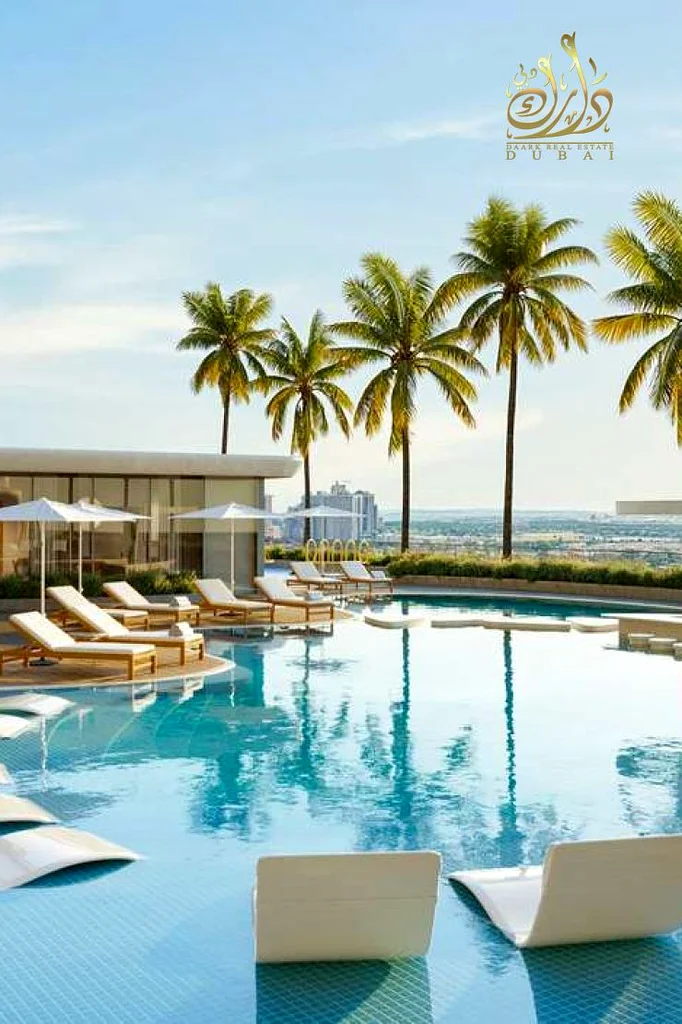 Luxury lifestyle / pool view / Full furnished / Prime location63984052370946113