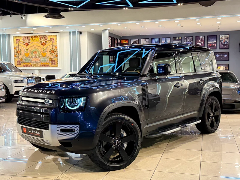 Land Rover Defender HSE V6 - Al Tayer Warranty - Fully Loaded63482902408705111