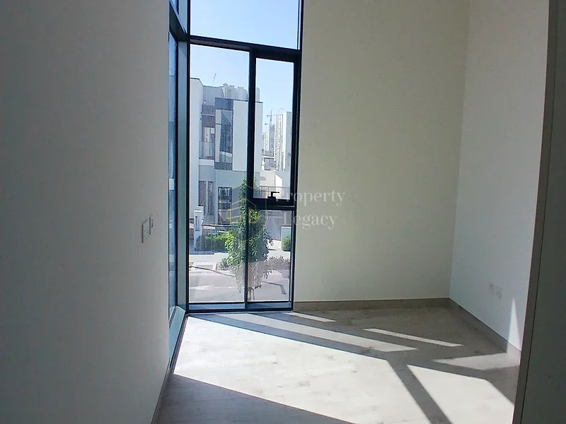 Vacant | Ready To Move In | Private Garden63763486555521113