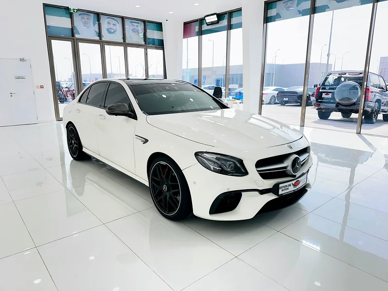 Mercedes E63S 2018 GCC agency service63488379784707112
