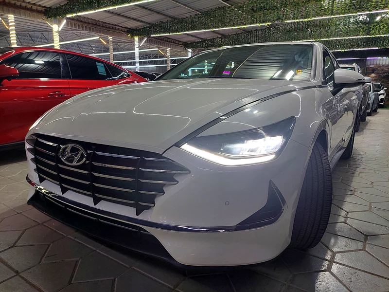 *** FINANCE, GCC, 2L HYBRID, 2 YEARS EXTENDED MECHANICAL WARRANTY INCLUDED ***63483742605571113