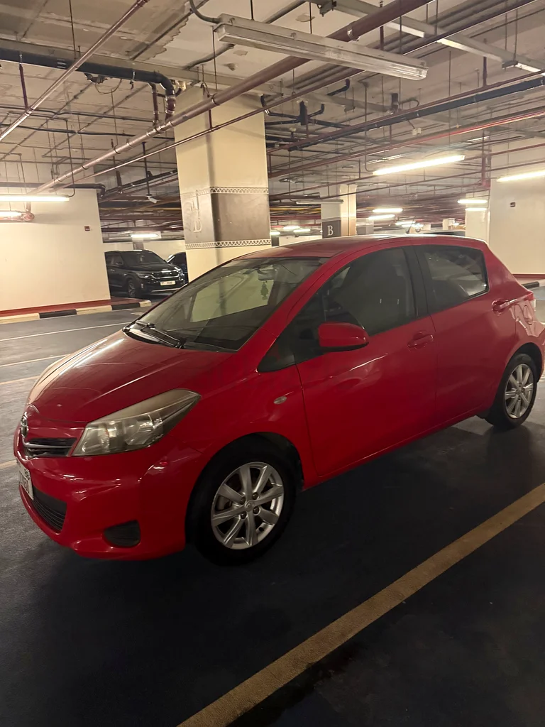 Very clean Toyota Yaris for sale63612448747265111
