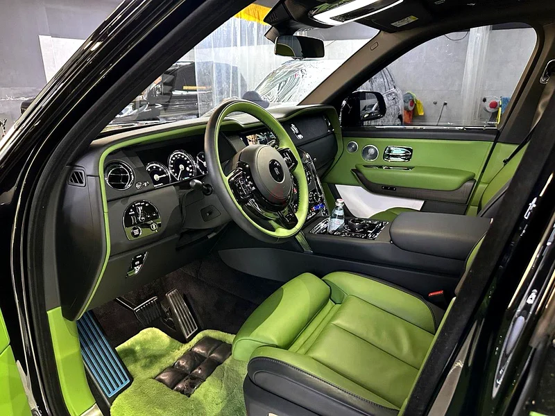 ROLLS ROYCE CULLINAN 2023 GCC / WARRANTY / SERVICE CONTRACT63490405533697114