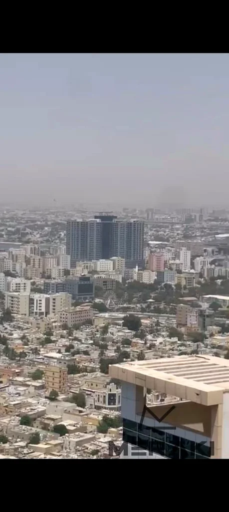 شقة راقية مؤلفة من 3 غرف وصالة وغرفة خادمة متوفرة في أبراج عجمان على كورنيش عجمان بأرخص سعر في عجمان63890017294083112