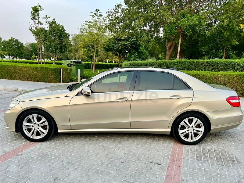 Mercedes Benz E300 2011 Model like brand new63488410767617113