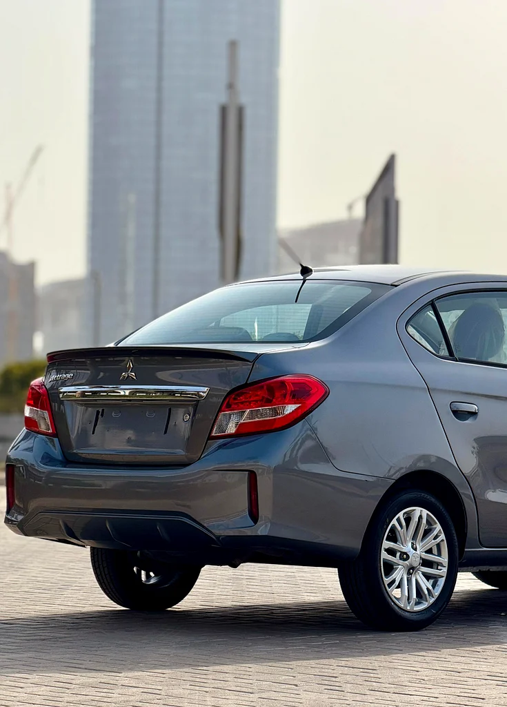 Mitsubishi Attrage 202263489099795969113