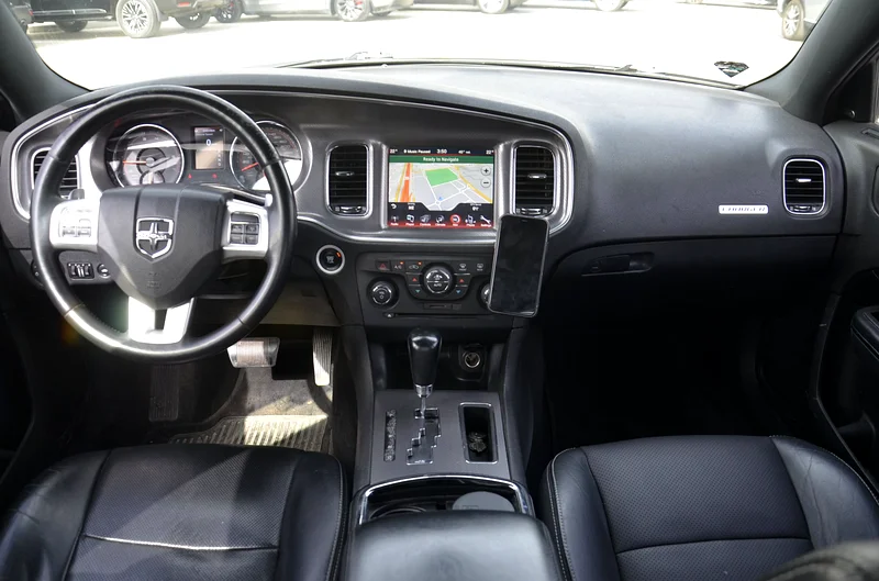 Dodge Charger R/T V8 Hemi 2014 Full Option63177936633985114