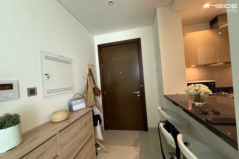 Best Layout / Prime area / Park view64017080498178112
