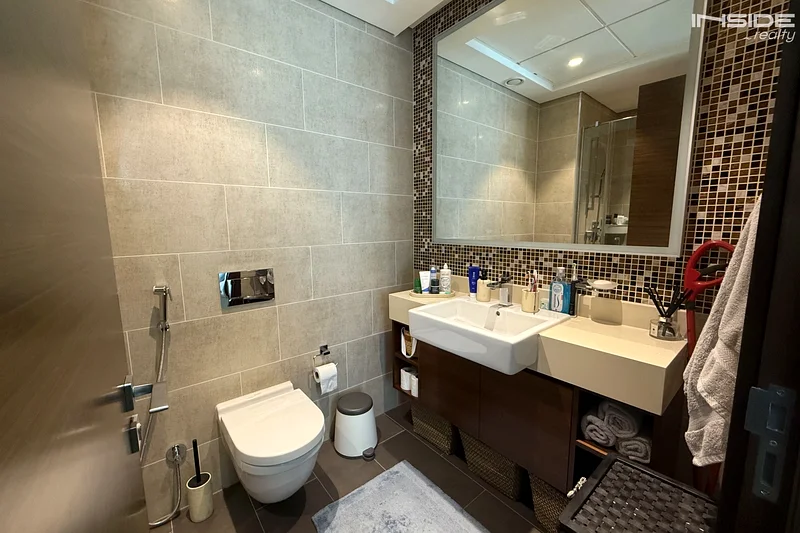Best Layout / Prime area / Park view64017080498178114