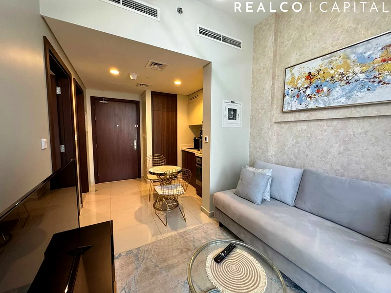 1-BHK | مفروشة بالكامل | إطلالة على الحديقة والقناة |63792669950337113