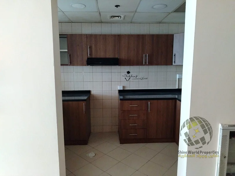 Sea view and gardens | Parking | On the main road63867463063938114