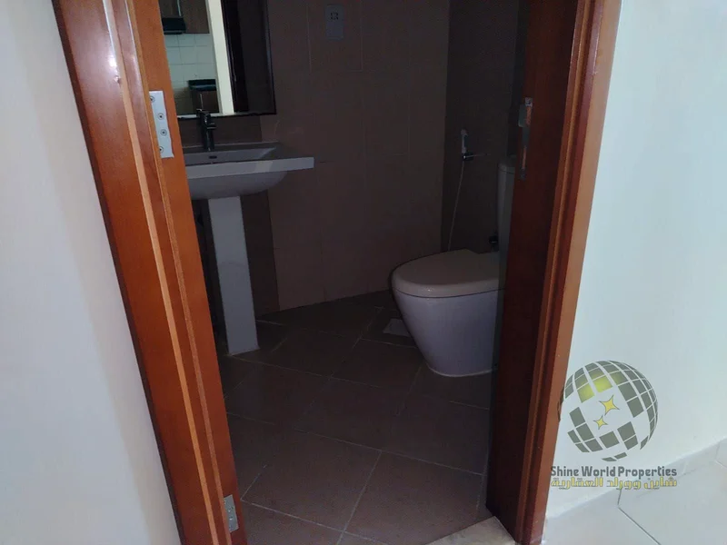 Sea view and gardens | Parking | On the main road63867463063938112