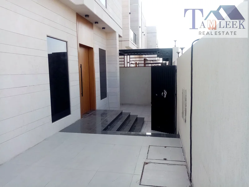 Luxury Villa with swimming pool for Sale – Al Bahia, Ajman63880510852865113