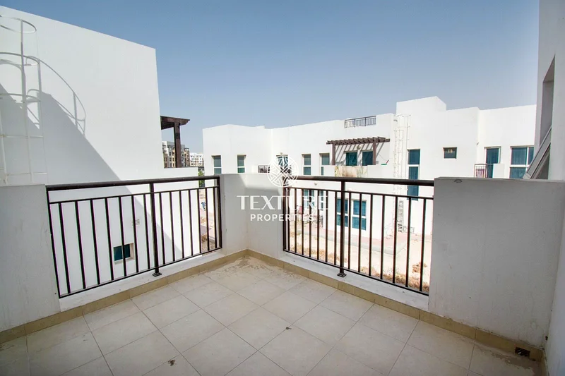 Prime Location | Great Investment | Middle Unit63916511501697112