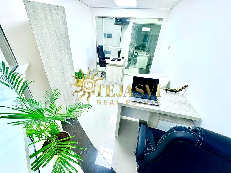 Modern Office | Bank Account Assistance | Free Amenities |63618314937090113