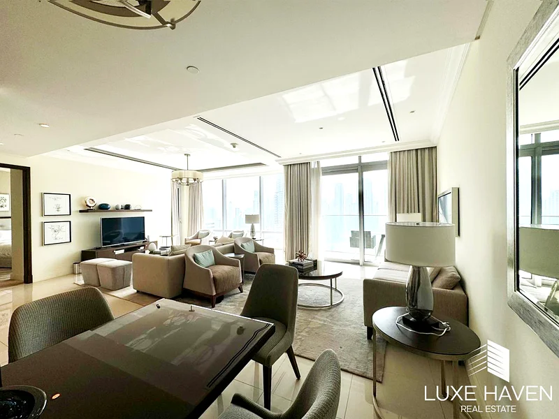 Burj View | High Floor | 3 Beds63772456522753113