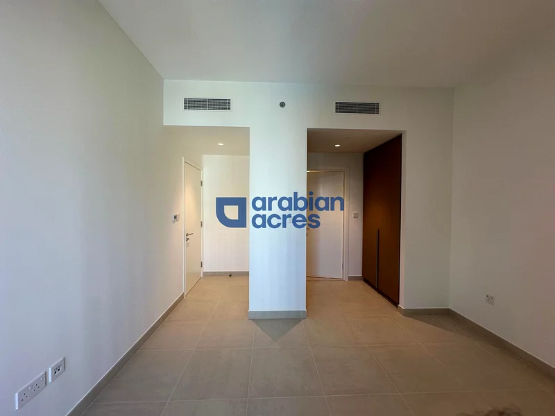 Beach Access | Pool View | Vacant64025597761153112