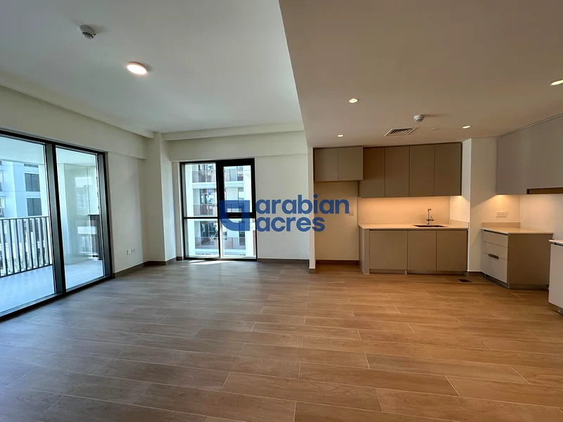 Beach Access | Pool View | Vacant64025597761153111