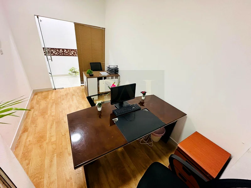 Affordable Office | Direct from Owner | Prime Location63618207686147114