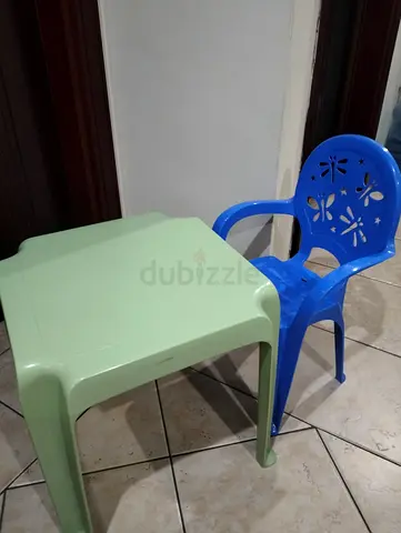 Table and chair for kids in perfect condition, neat and clean Ready to use for another kid